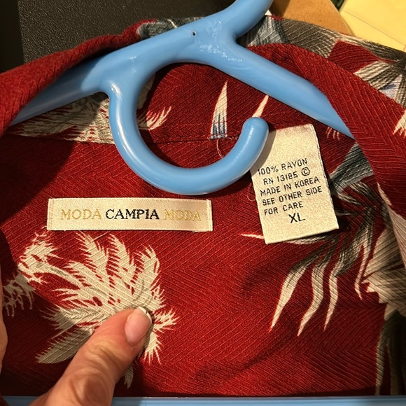 Buy 1 get 1 freeVintage Hawaii Hawaiian shirt. Button up, pocket. - Picture 3 of 3